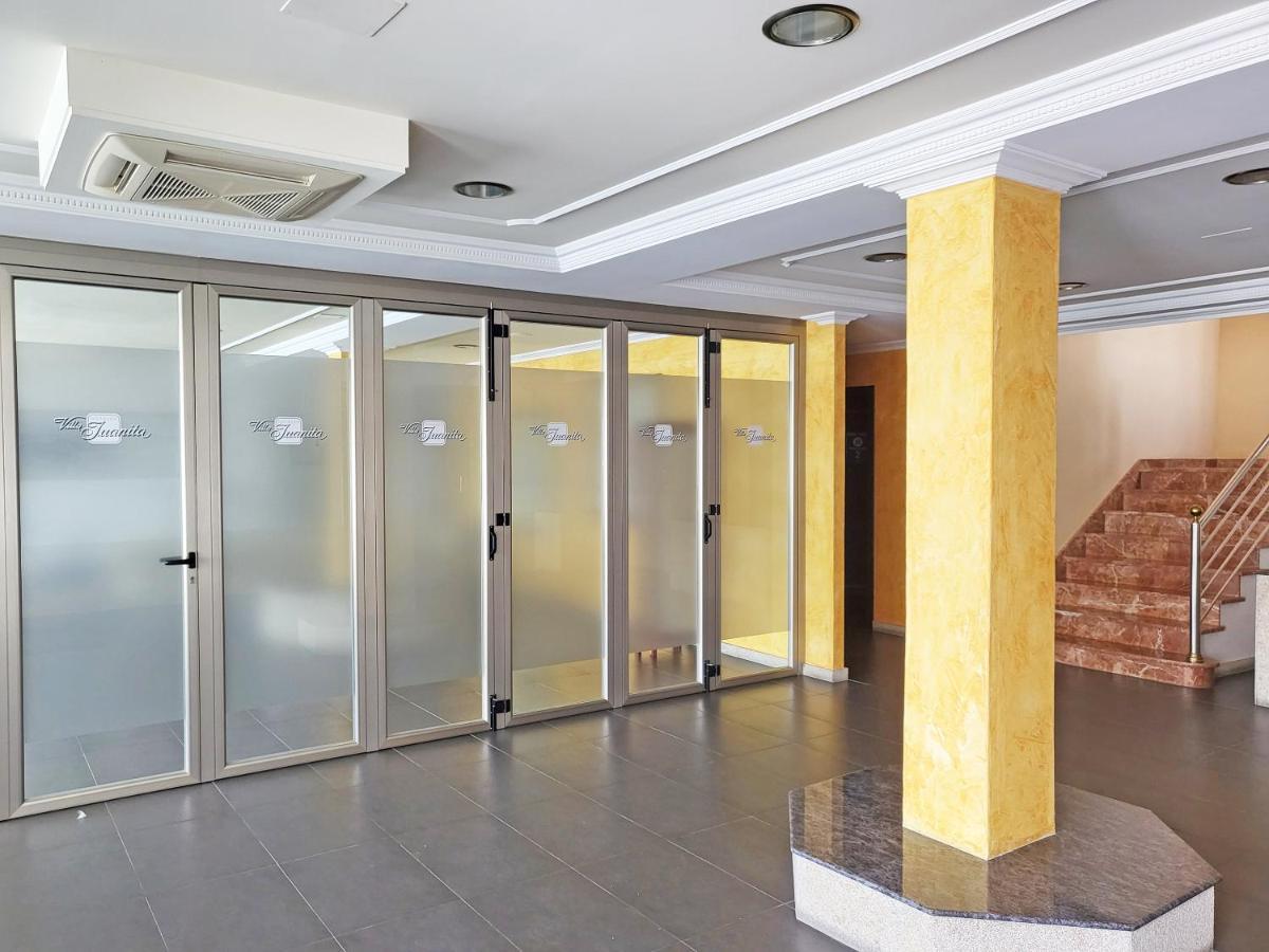 Hotel Villa Juanita 格罗韦 外观 照片